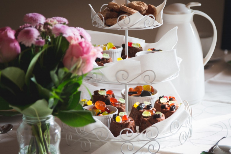 patisserie-VINON SUR VERDON-min_pastries_dessert_cake_food_confectionery_chocolate_snack_restaurant-726323